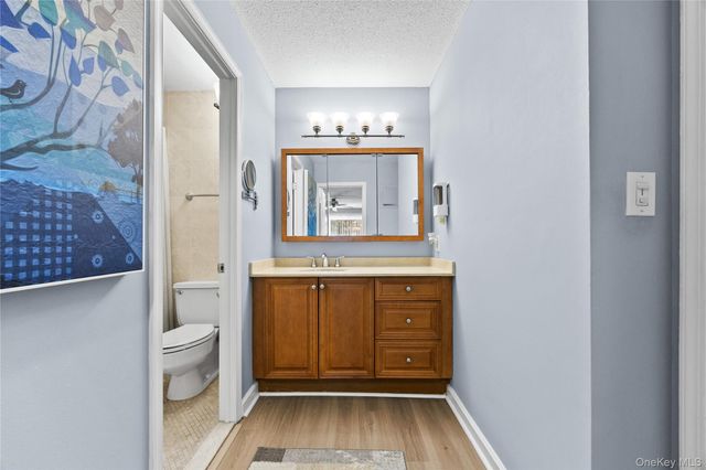 300 High Point Drive 514, Hartsdale, NY 10530