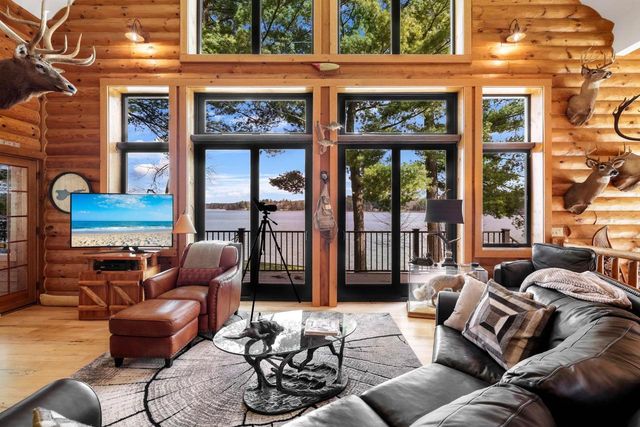 W5020 W LONG LAKE ROAD, Waupaca, WI 54981