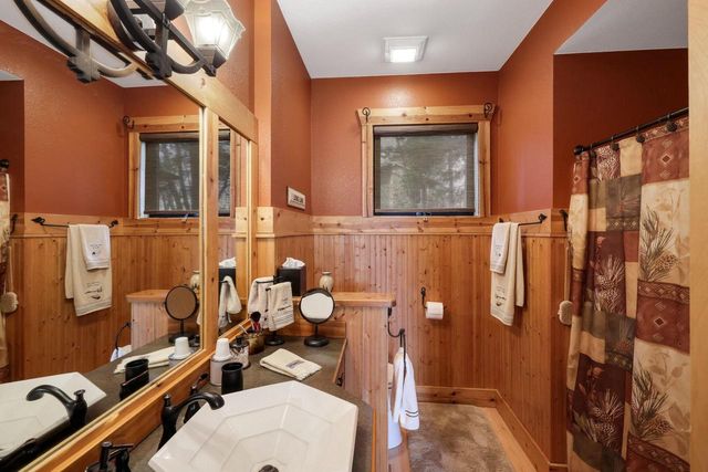 W5020 W LONG LAKE ROAD, Waupaca, WI 54981