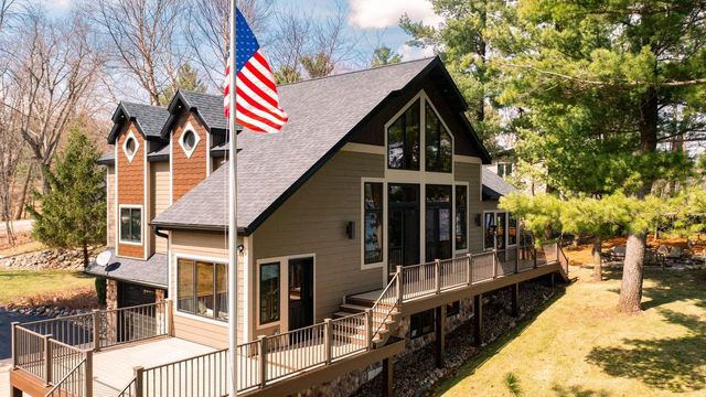W5020 W LONG LAKE ROAD, Waupaca, WI 54981