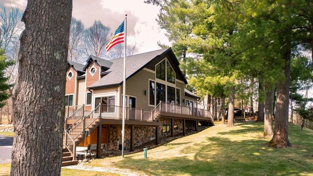 W5020 W LONG LAKE ROAD, Waupaca, WI 54981