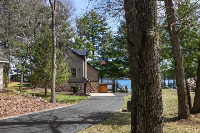 W5020 W LONG LAKE ROAD, Waupaca, WI 54981