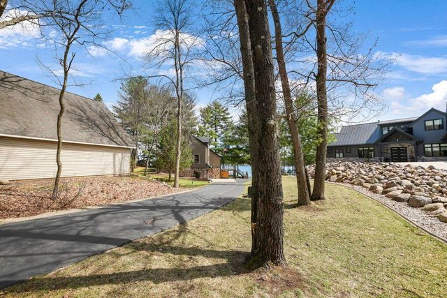 W5020 W LONG LAKE ROAD, Waupaca, WI 54981