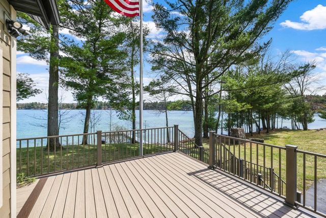 W5020 W LONG LAKE ROAD, Waupaca, WI 54981