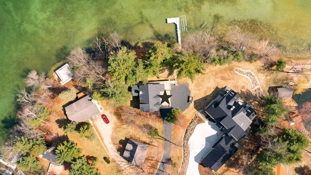 W5020 W LONG LAKE ROAD, Waupaca, WI 54981
