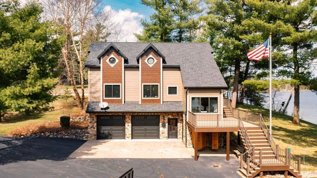 W5020 W LONG LAKE ROAD, Waupaca, WI 54981