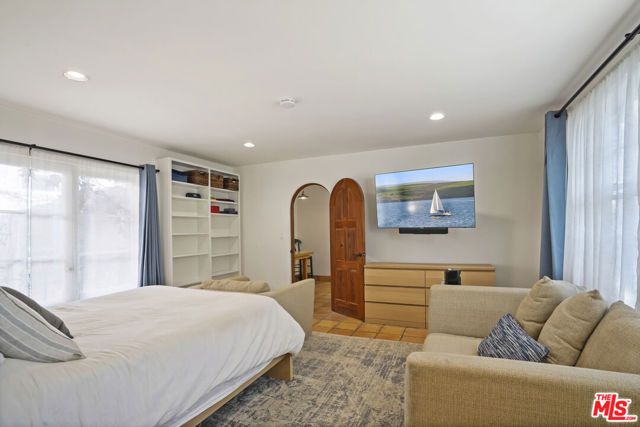 7332 Birdview Avenue, Malibu, CA 90265