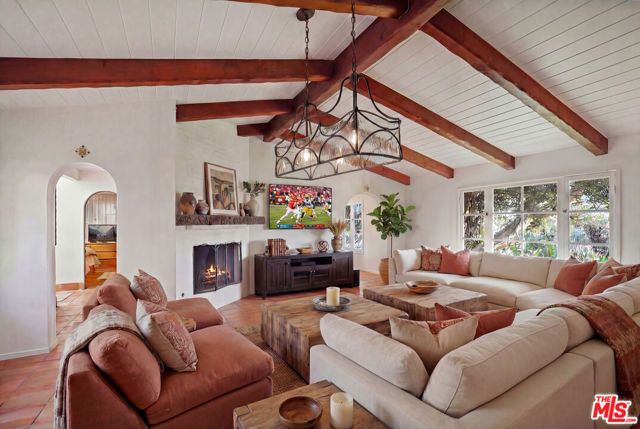 7332 Birdview Avenue, Malibu, CA 90265