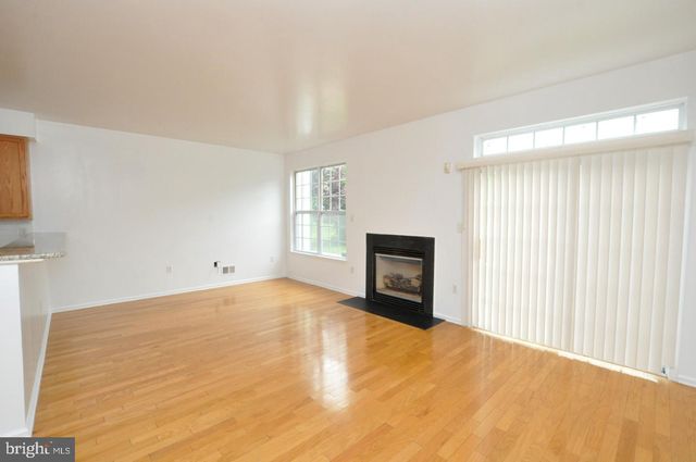 328 HELEN DR, Cinnaminson, NJ 08077