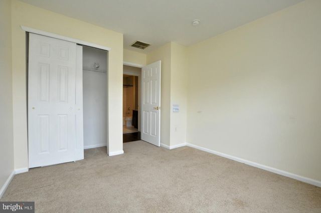 328 HELEN DR, Cinnaminson, NJ 08077