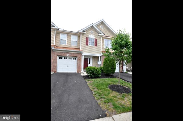 328 HELEN DR, Cinnaminson, NJ 08077