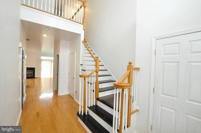 328 HELEN DR, Cinnaminson, NJ 08077