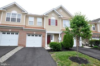 328 HELEN DR, Cinnaminson, NJ 08077