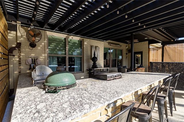 847 E Via Firenze Avenue, Springdale, AR 72762