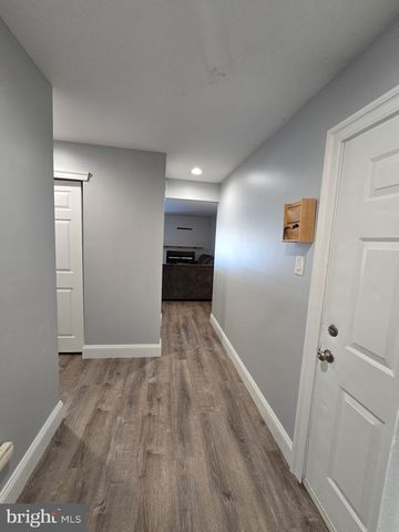 9 SHEFFIELD DR, Marlton, NJ 08053