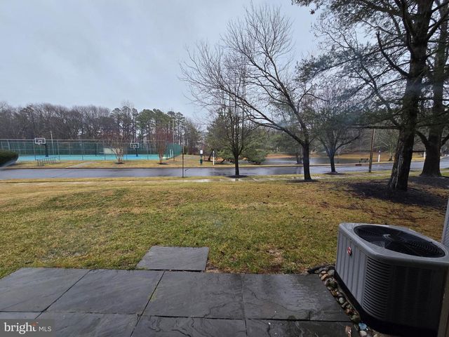 9 SHEFFIELD DR, Marlton, NJ 08053