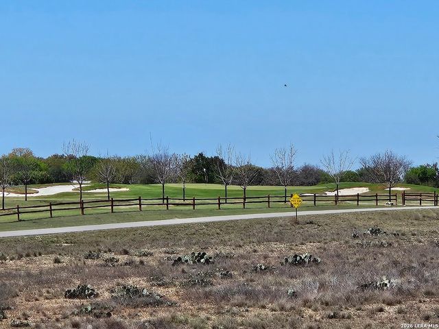 181 DEERWOOD CIR, Bandera, TX 78003