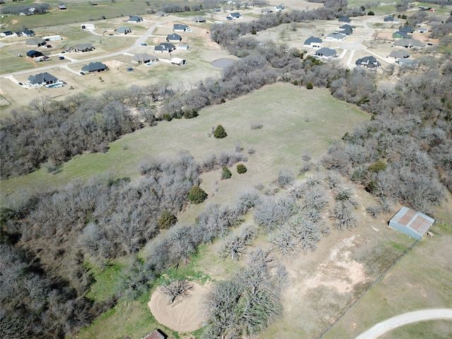 941 County Road 4270, Decatur, TX 76234