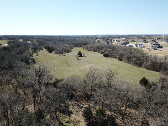 941 County Road 4270, Decatur, TX 76234