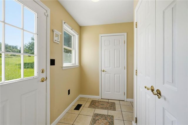 590 Fehr Road, Bushkill Twp, PA 18064