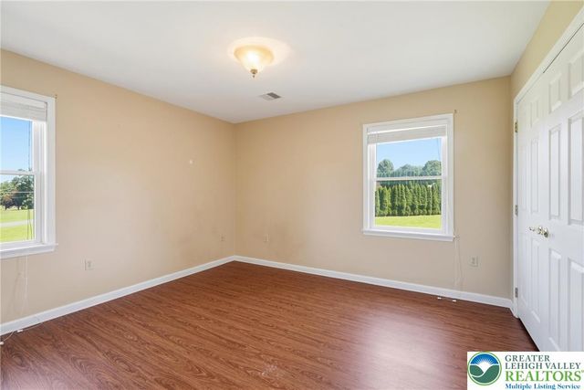 590 Fehr Road, Bushkill Twp, PA 18064