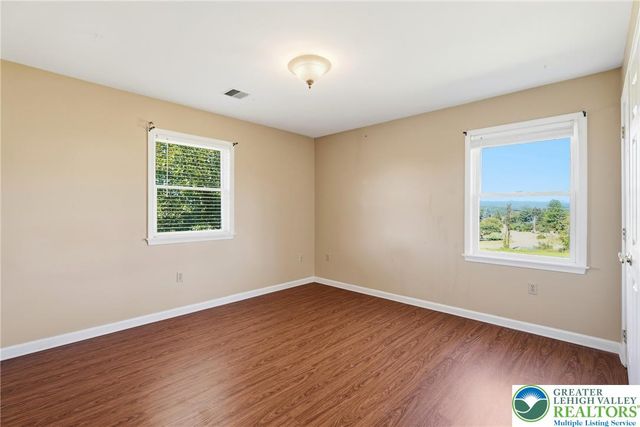 590 Fehr Road, Bushkill Twp, PA 18064
