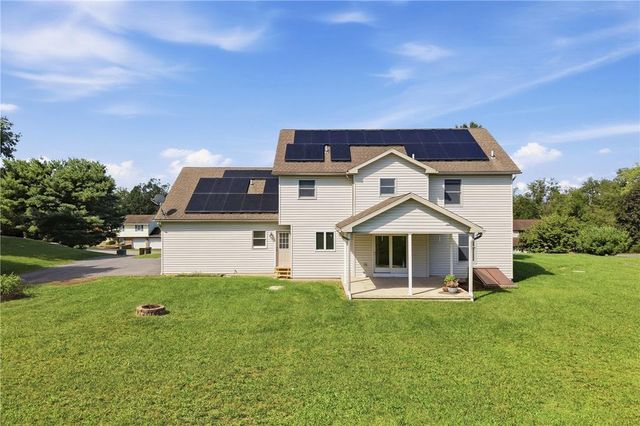 590 Fehr Road, Bushkill Twp, PA 18064