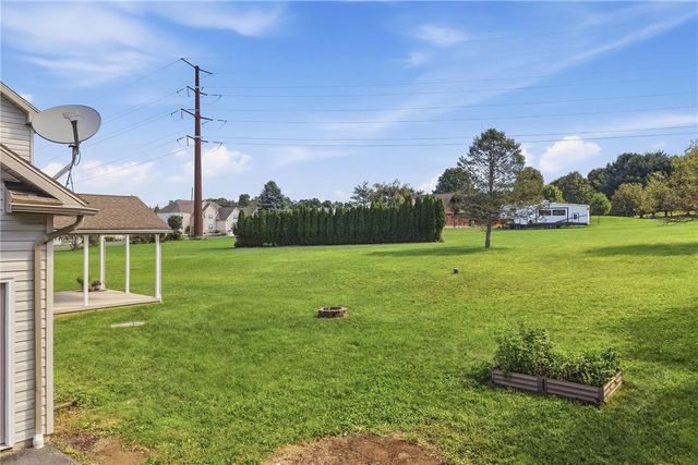 590 Fehr Road, Bushkill Twp, PA 18064