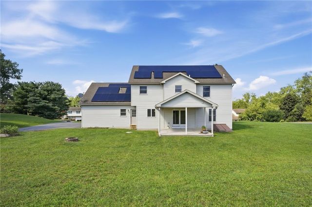 590 Fehr Road, Bushkill Twp, PA 18064