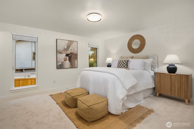 17014 NE 28th Place, Bellevue, WA 98008