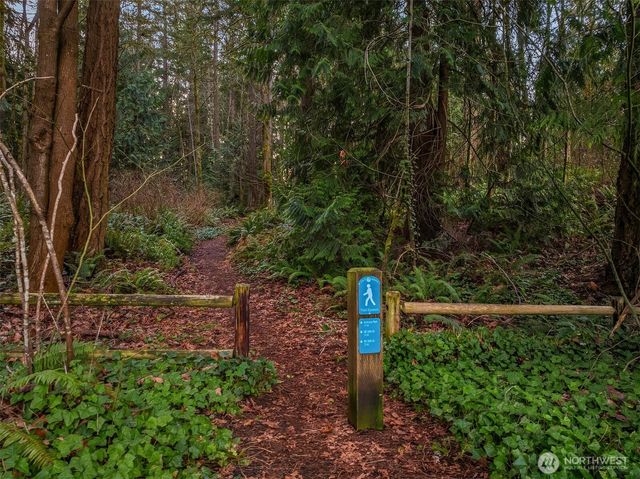 17014 NE 28th Place, Bellevue, WA 98008