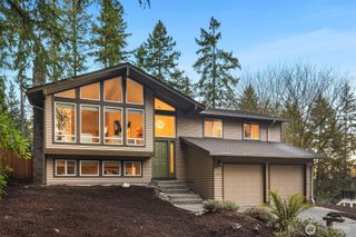 17014 NE 28th Place, Bellevue, WA 98008