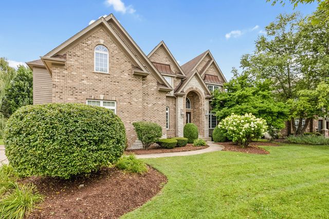 4767 Sassafras Lane, Naperville, IL 60564