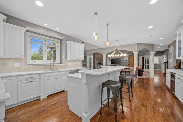 4767 Sassafras Lane, Naperville, IL 60564