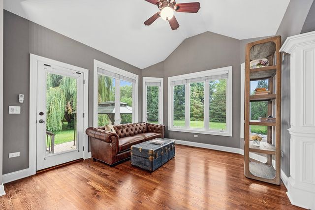 4767 Sassafras Lane, Naperville, IL 60564