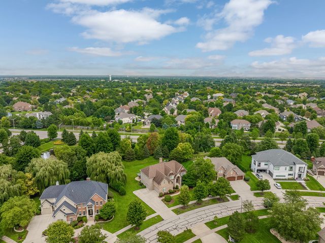 4767 Sassafras Lane, Naperville, IL 60564