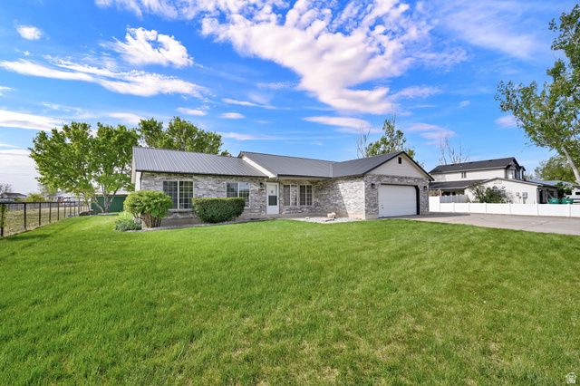 4565 W 4350 S, West Haven, UT 84401