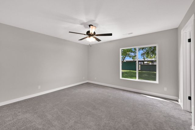 4565 W 4350 S, West Haven, UT 84401