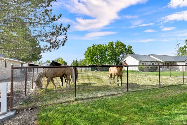 4565 W 4350 S, West Haven, UT 84401