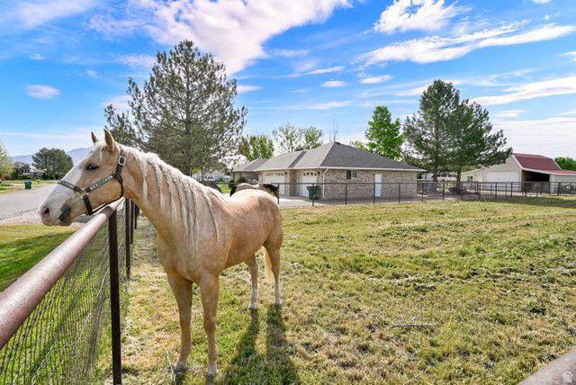 4565 W 4350 S, West Haven, UT 84401