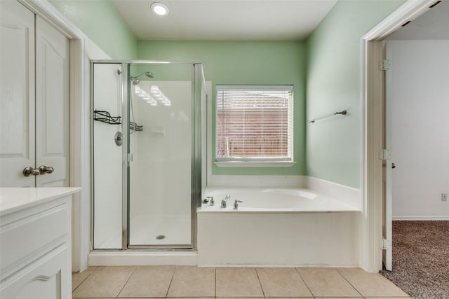 5900 Ozark Drive, Fort Worth, TX 76131