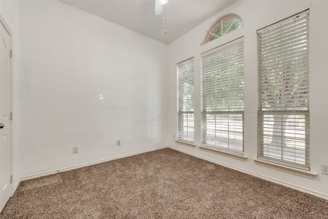 5900 Ozark Drive, Fort Worth, TX 76131