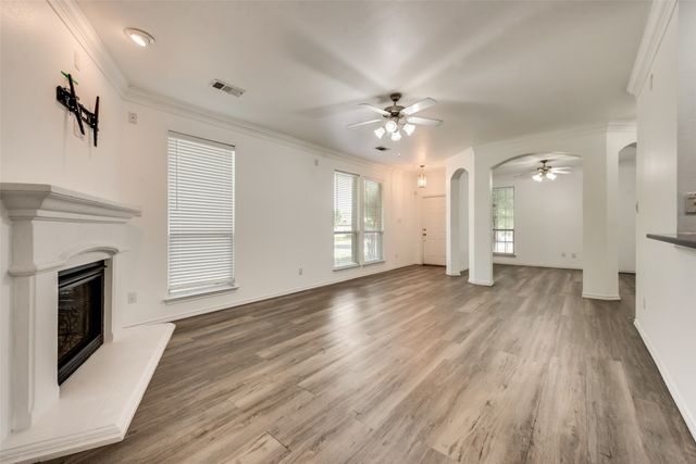 5900 Ozark Drive, Fort Worth, TX 76131