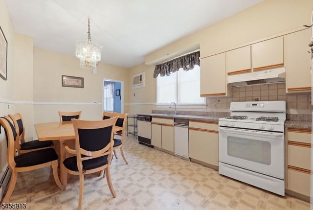 2 Lake St, Belleville Twp., NJ 07109