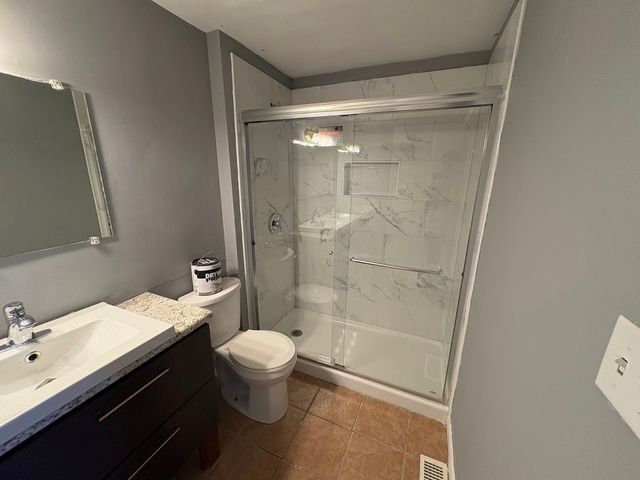 4W Fernwood Drive, Bolingbrook, IL 60440