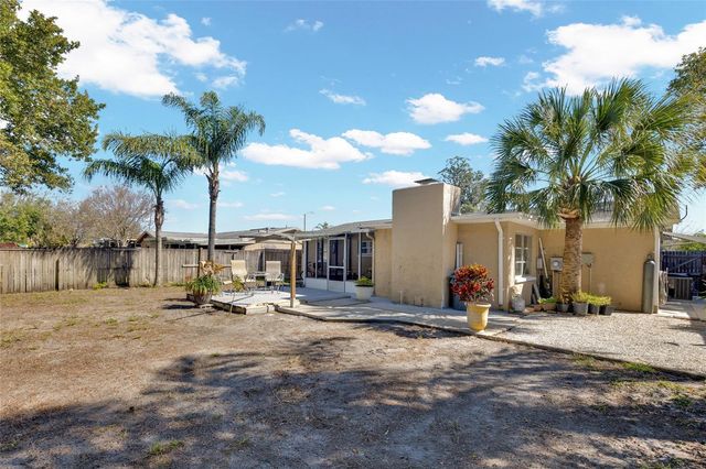 1025 DEAL LANE, Holiday, FL 34691