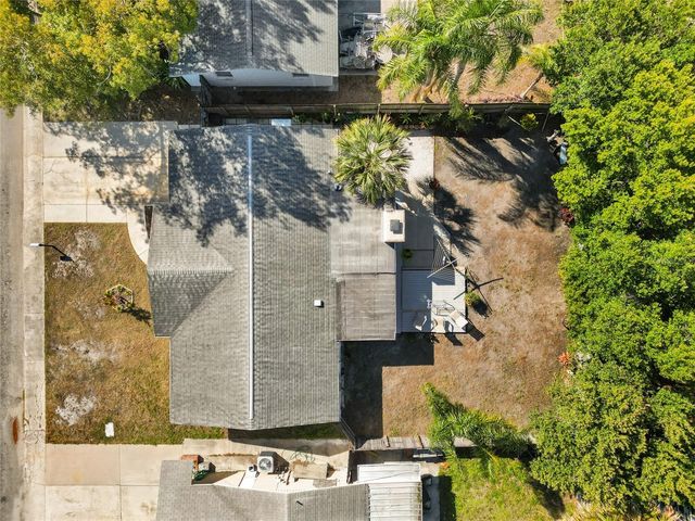 1025 DEAL LANE, Holiday, FL 34691