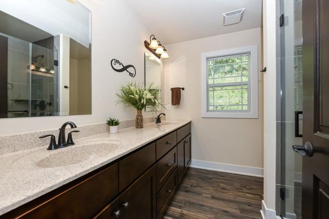 W4156 Longfellow DRIVE, Lake Geneva, WI 53147