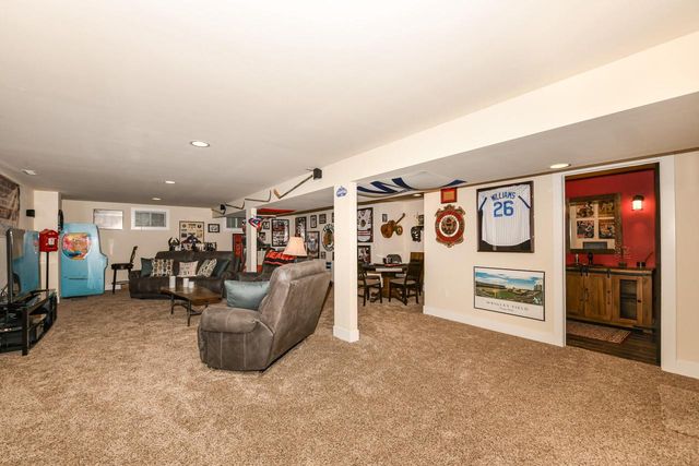 W4156 Longfellow DRIVE, Lake Geneva, WI 53147