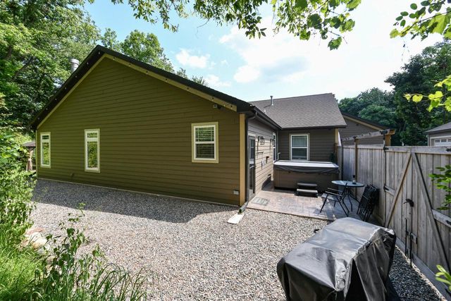 W4156 Longfellow DRIVE, Lake Geneva, WI 53147